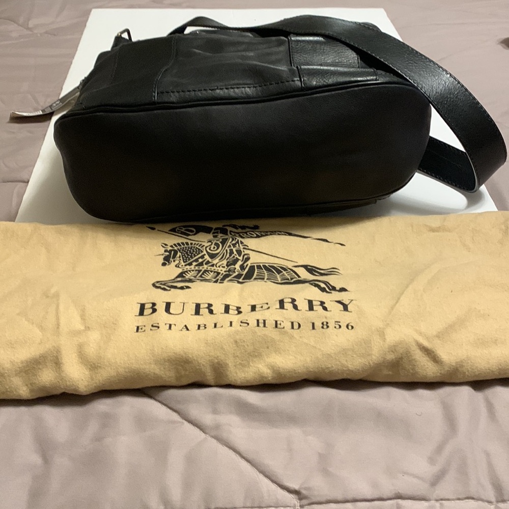NWT BURBERRY Vintage Washed Leather Medium Bonington Tote Black - Picture 8 of 11